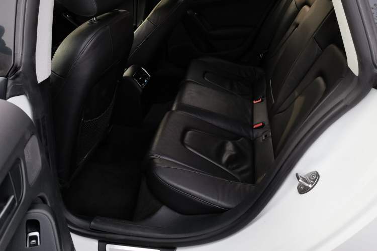 Used Audi A5 2013 Sportback 40 TFSI Left Rear Seat