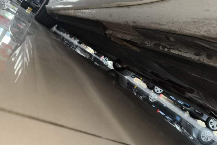 Used Audi A5 2013 Sportback 40 TFSI Left Side Sill