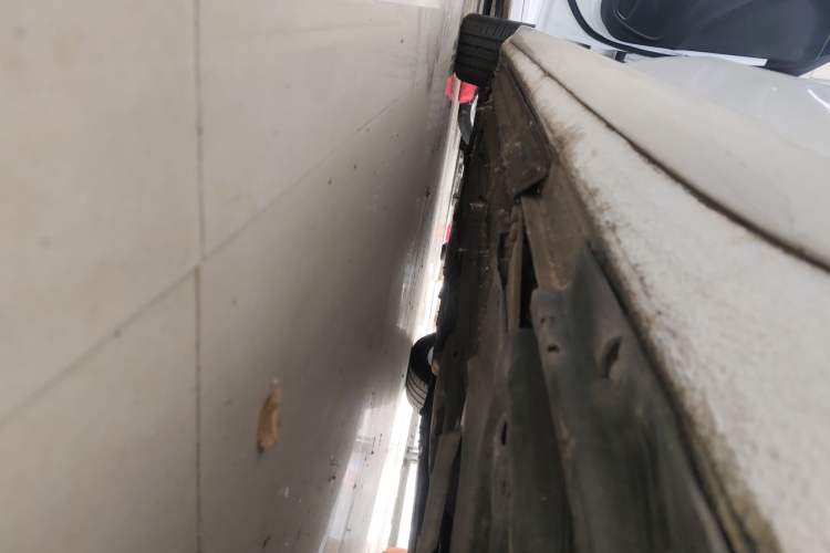 Used Audi A5 2013 Sportback 40 TFSI Left Side Sill