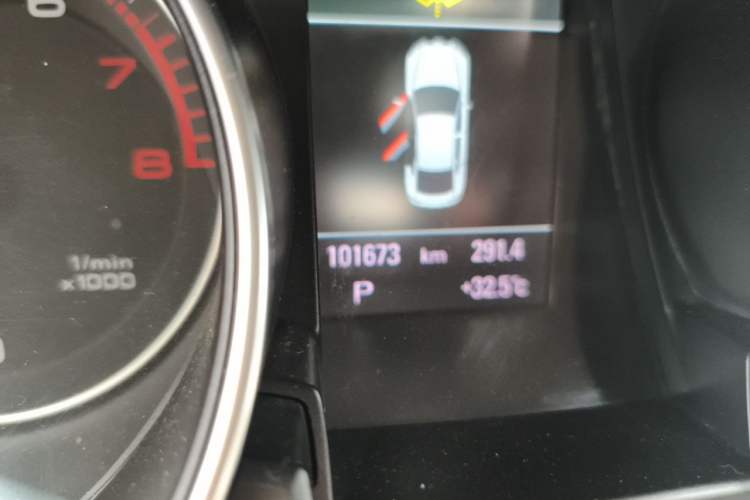 Used Audi A5 2013 Sportback 40 TFSI Odometer Close Up