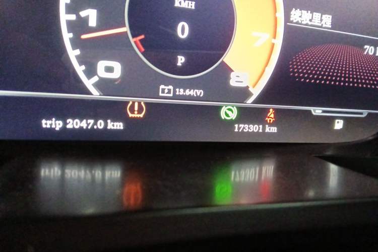 Used Audi A5 2013 Sportback 40 TFSI Fashion Edition Odometer Close Up
