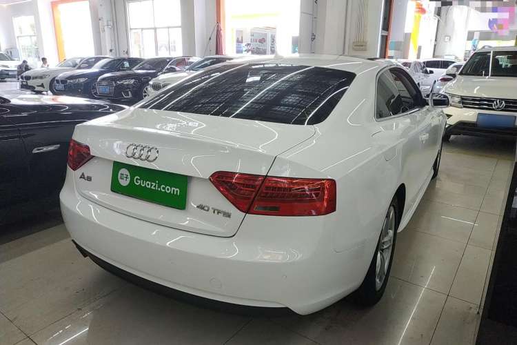 Used Audi A5 2013 Coupe 40 TFSI Rear Right 45 Deg