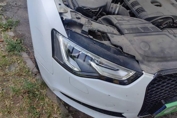 Used Audi A5 2013 Sportback 40 TFSI Right Front Headlight