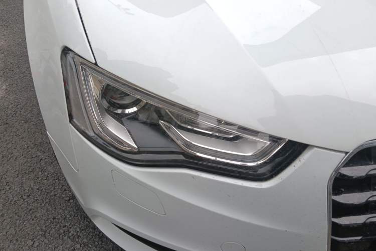 Used Audi A5 2013 Sportback 40 TFSI Right Front Headlight
