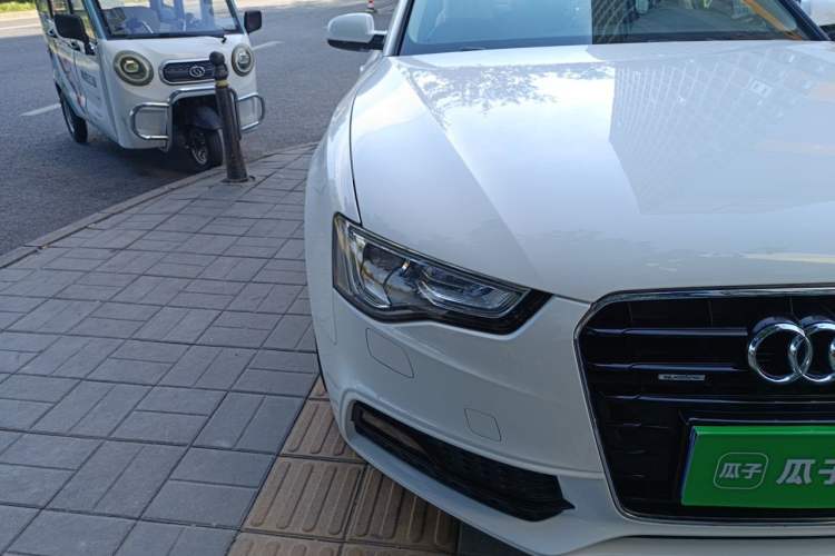 Used Audi A5 2013 Sportback 40 TFSI quattro Right Front Headlight