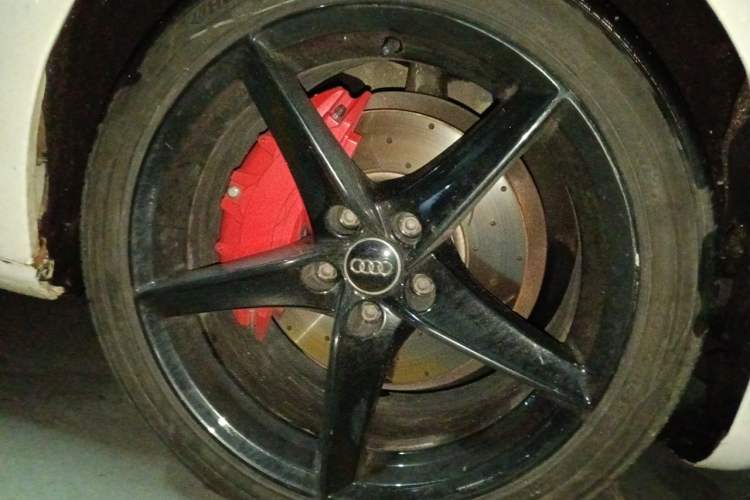 Used Audi A5 2013 Sportback 40 TFSI Fashion Edition Right Front Wheel Hub