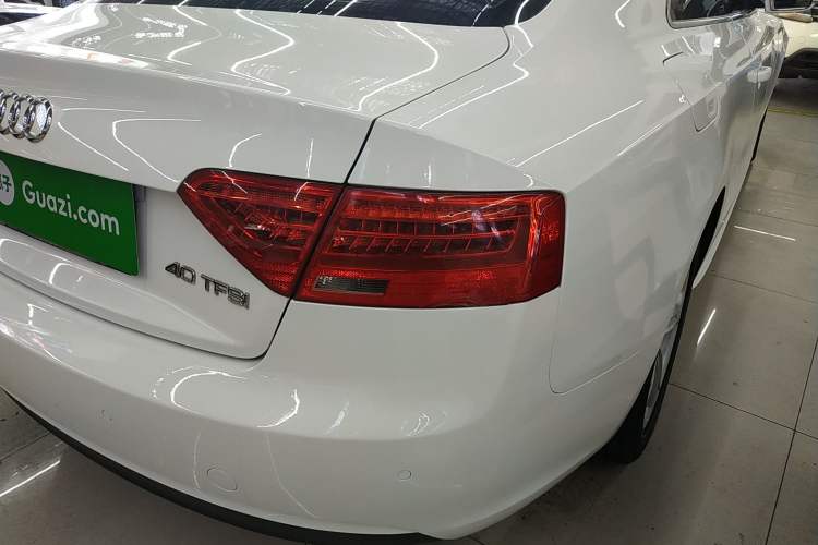Used Audi A5 2013 Coupe 40 TFSI Right Rear Taillight