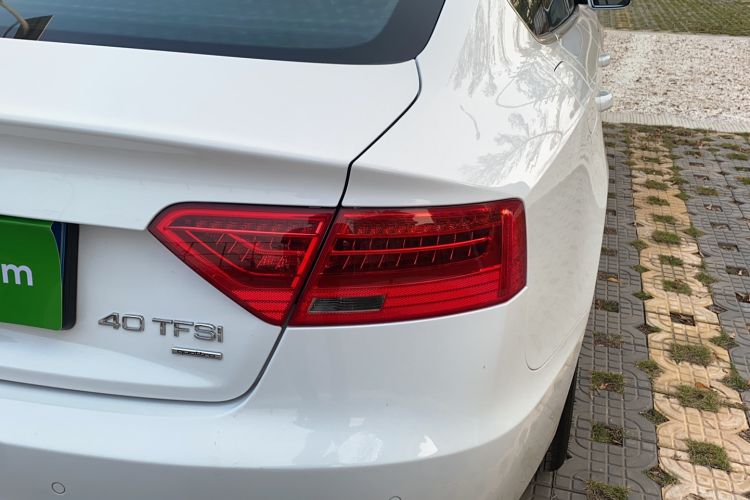Used Audi A5 2013 Sportback 40 TFSI quattro Right Rear Taillight