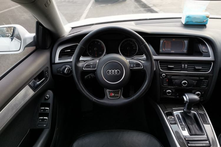 Used Audi A5 2013 Sportback 40 TFSI Steering Wheel