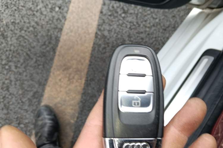 Used Audi A5 2013 Sportback 40 TFSI Vehicle Key