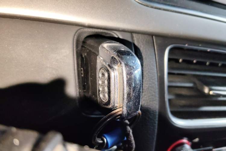 Used Audi A5 2013 Sportback 40 TFSI Vehicle Key