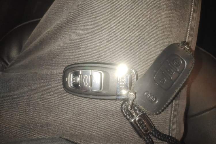 Used Audi A5 2013 Sportback 40 TFSI Vehicle Key
