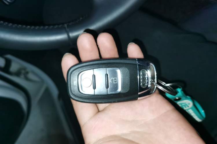 Used Audi A5 2013 Sportback 40 TFSI Vehicle Key