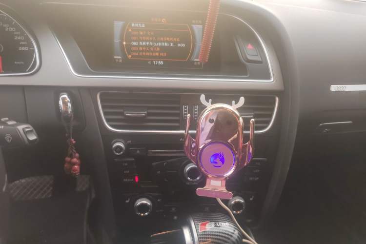 Used Audi A5 2014 Coupe 45 TFSI Audio And AC Panel