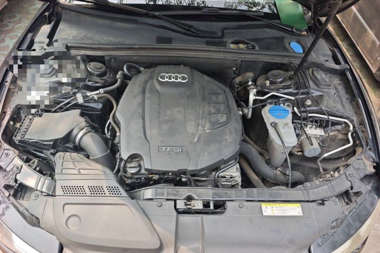 Used Audi A5 2014 Sportback 45 TFSI Engine Bay