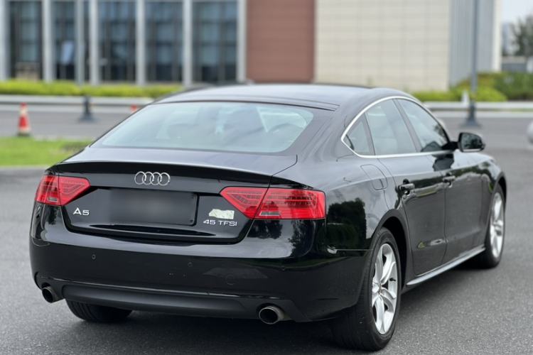 Used Audi A5 2014 Sportback 45 TFSI Exterior 1
