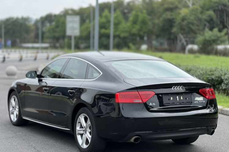 Used Audi A5 2014 Sportback 45 TFSI Exterior 3