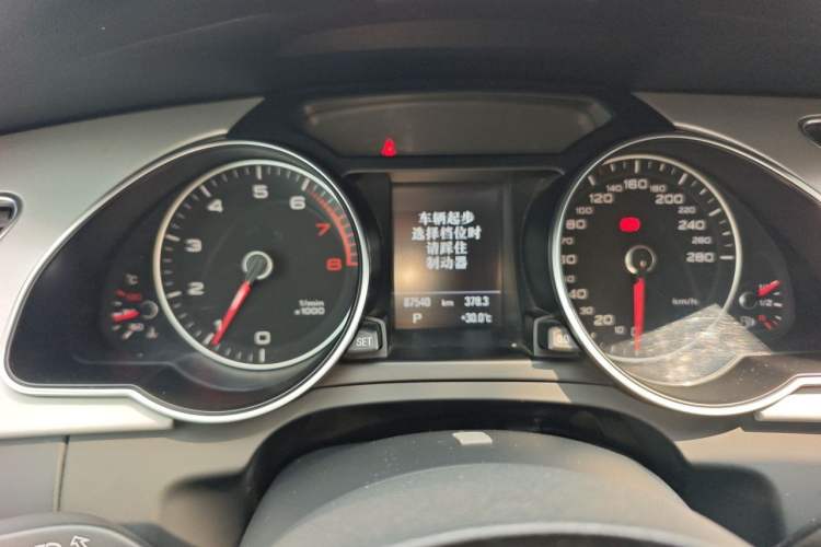 Used Audi A5 2014 Sportback 45 TFSI Instrument Cluster
