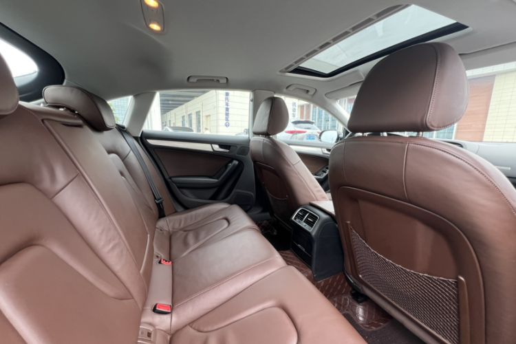 Used Audi A5 2014 Sportback 45 TFSI Interior 4
