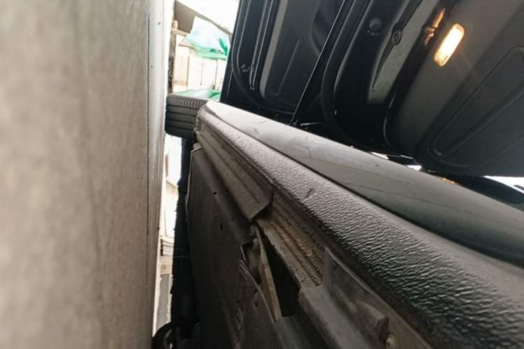 Used Audi A5 2014 Sportback 45 TFSI Left Side Sill