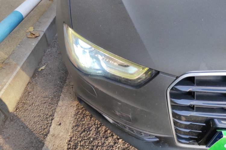 Used Audi A5 2014 Sportback 45 TFSI quattro Right Front Headlight