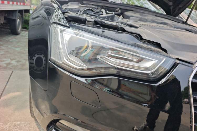Used Audi A5 2014 Sportback 45 TFSI Right Front Headlight