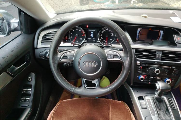 Used Audi A5 2014 Sportback 45 TFSI Steering Wheel
