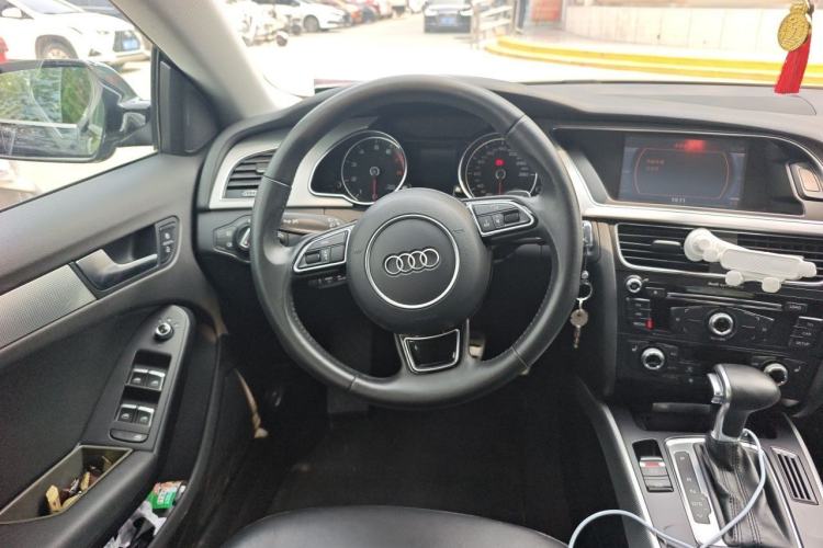 Used Audi A5 2014 Sportback 45 TFSI Steering Wheel