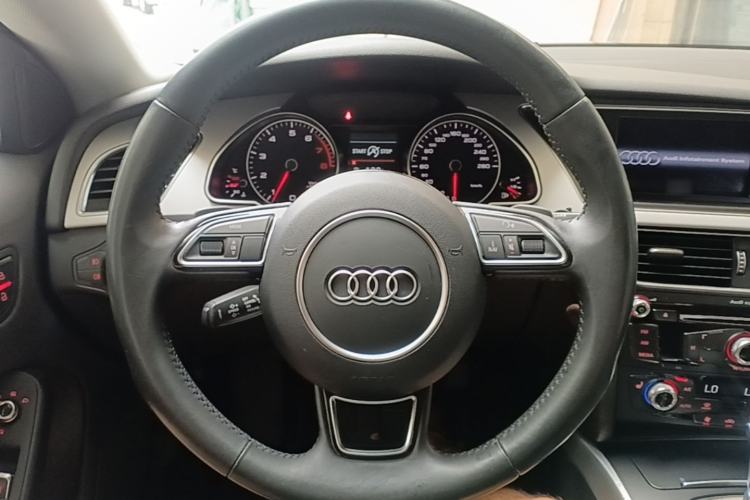 Used Audi A5 2014 Sportback 45 TFSI Steering Wheel