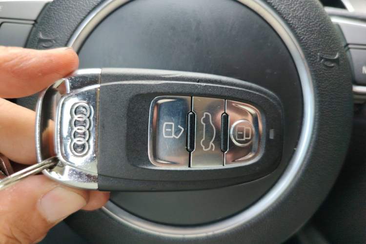 Used Audi A5 2014 Sportback 45 TFSI Vehicle Key