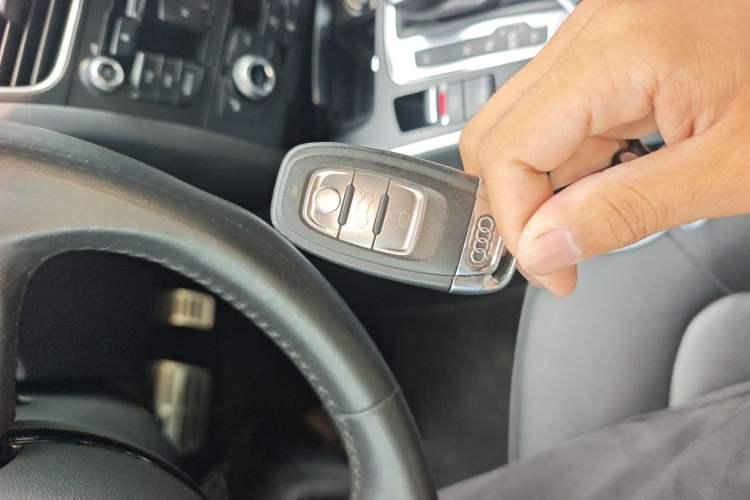 Used Audi A5 2014 Sportback 45 TFSI Vehicle Key