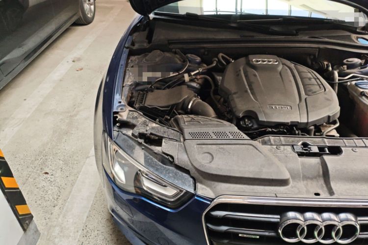 Used Audi A5 2014 Cabriolet 45 TFSI quattro Engine Bay Right