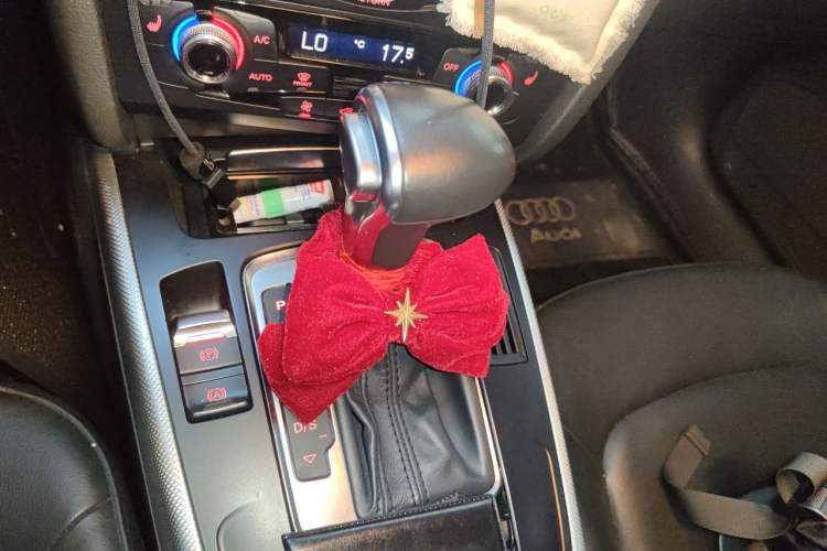 Used Audi A5 2014 Sportback 45 TFSI Gear Lever