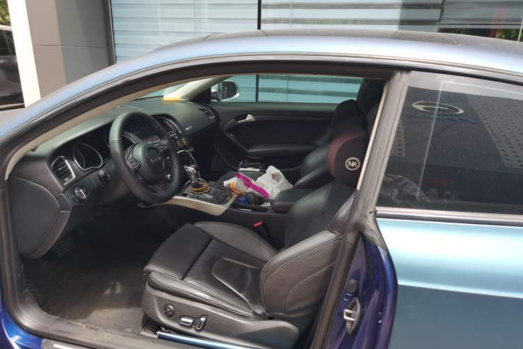 Used Audi A5 2014 Coupe 45 TFSI Left Rear Seat