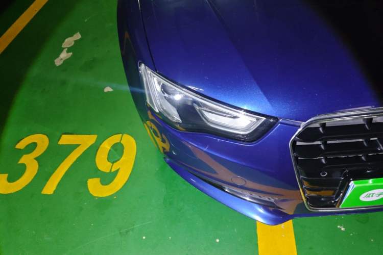 Used Audi A5 2014 Sportback 45 TFSI Right Front Headlight