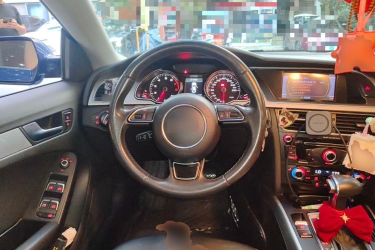Used Audi A5 2014 Sportback 45 TFSI Steering Wheel