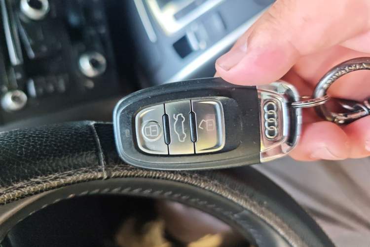Used Audi A5 2014 Sportback 45 TFSI Vehicle Key