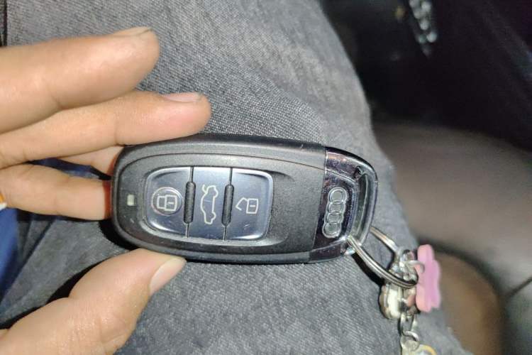 Used Audi A5 2014 Sportback 45 TFSI Vehicle Key