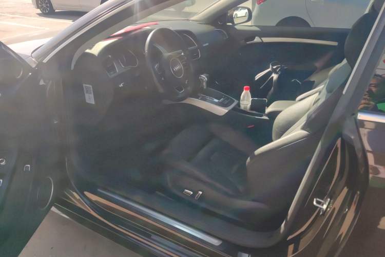 Used Audi A5 2014 Coupe 45 TFSI Driver Seat