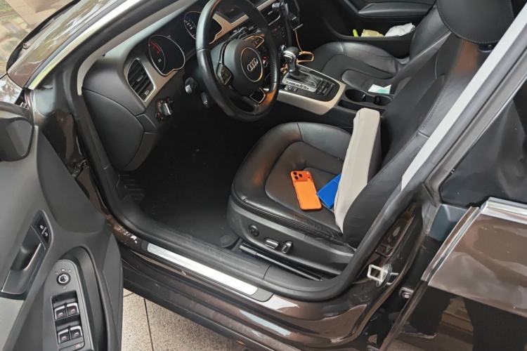 Used Audi A5 2014 Sportback 45 TFSI Driver Seat