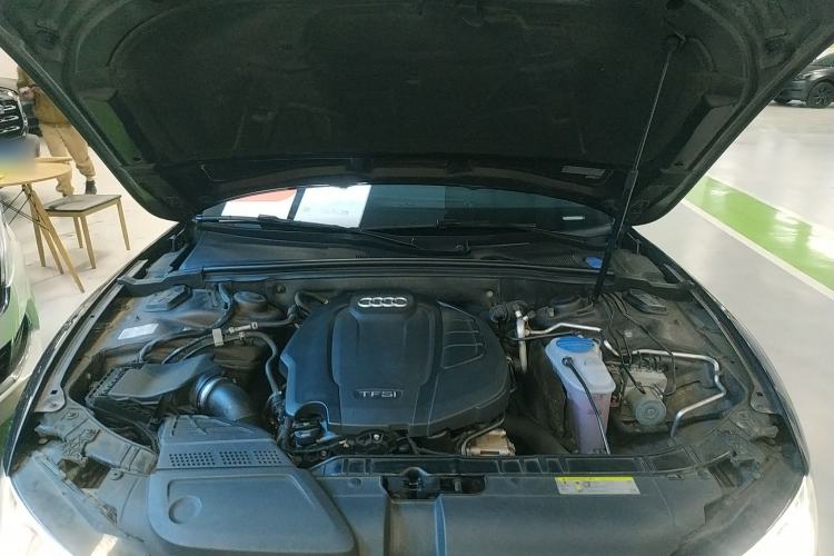 Used Audi A5 2014 Coupe 45 TFSI Engine Bay