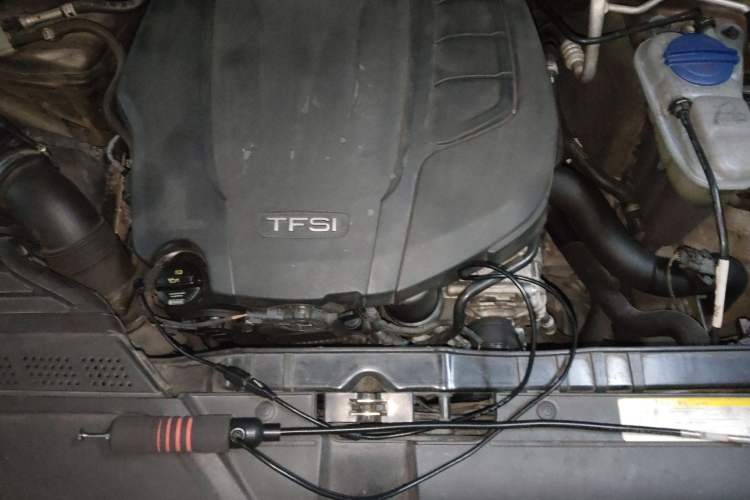 Used Audi A5 2014 Sportback 45 TFSI Engine Bay
