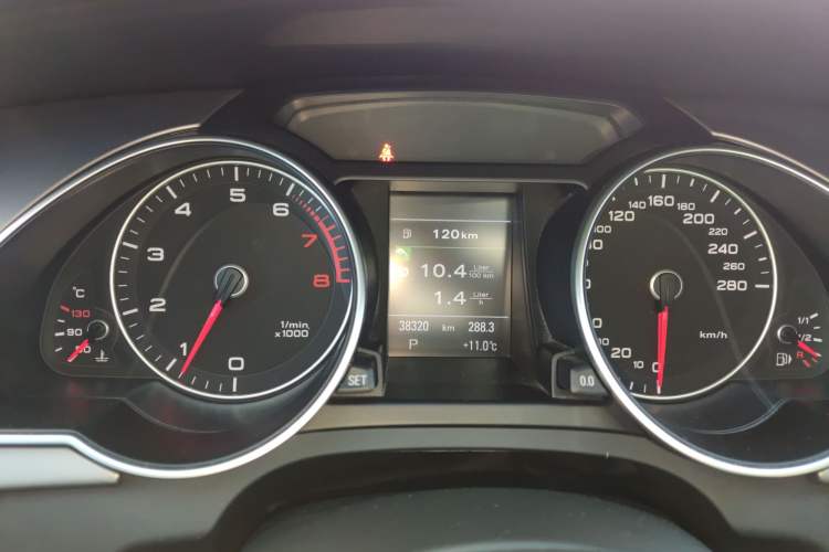 Used Audi A5 2014 Coupe 45 TFSI Instrument Cluster