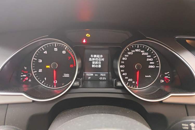 Used Audi A5 2014 Sportback 45 TFSI Instrument Cluster