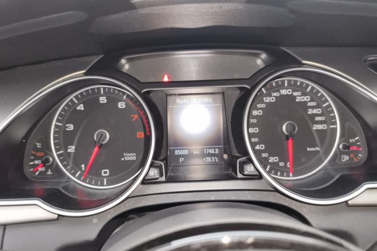 Used Audi A5 2014 Sportback 45 TFSI Instrument Cluster