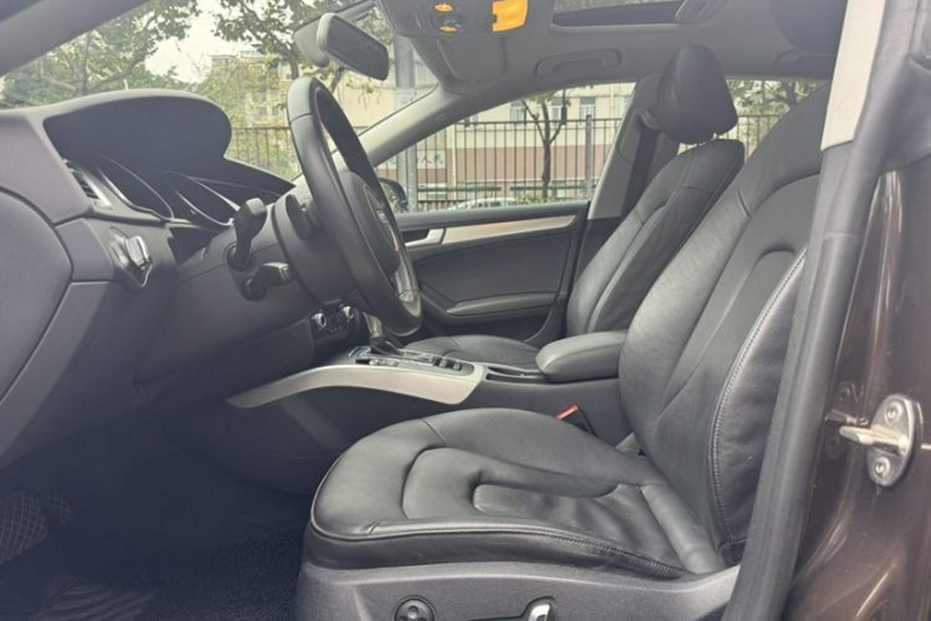 Used Audi A5 2014 Sportback 45 TFSI Interior 4