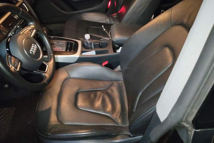 Used Audi A5 2014 Sportback 45 TFSI Left Front Seat