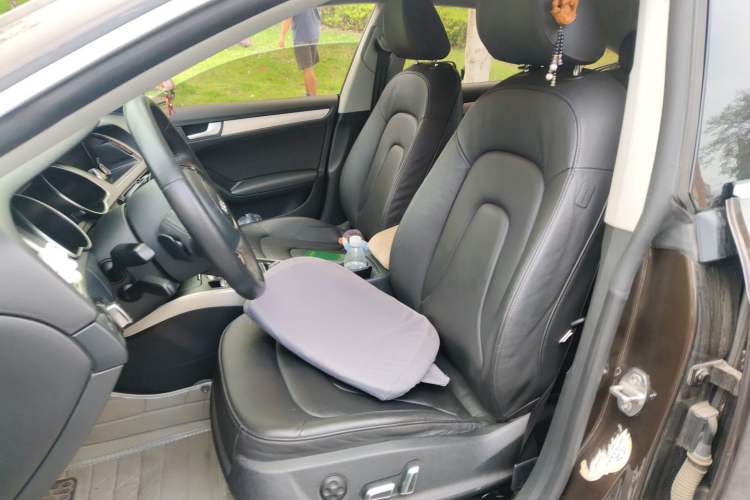 Used Audi A5 2014 Sportback 45 TFSI Left Front Seat