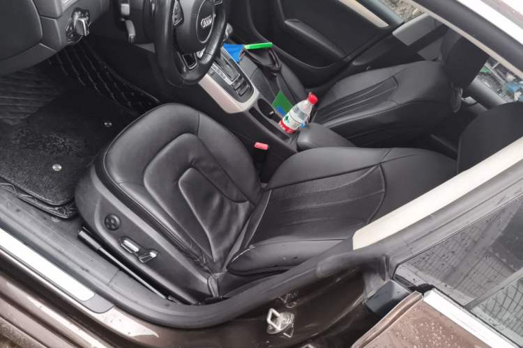 Used Audi A5 2014 Sportback 45 TFSI Left Front Seat