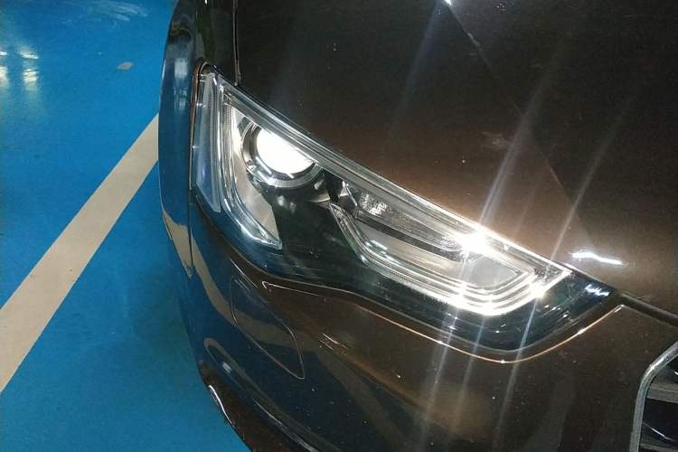 Used Audi A5 2014 Sportback 45 TFSI Right Front Headlight